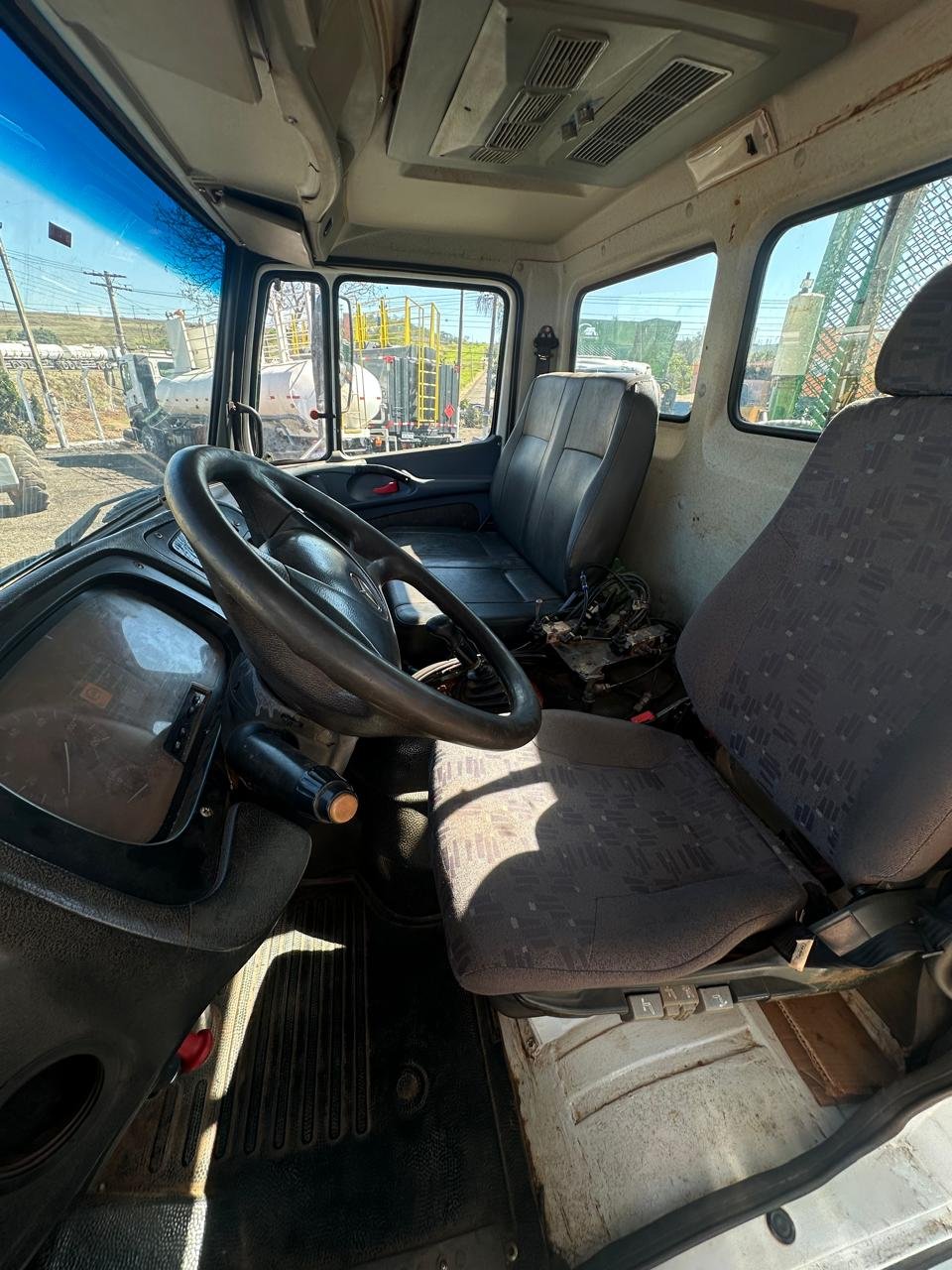 MERCEDES-BENZ ATRON 2729 2016 — foto 20