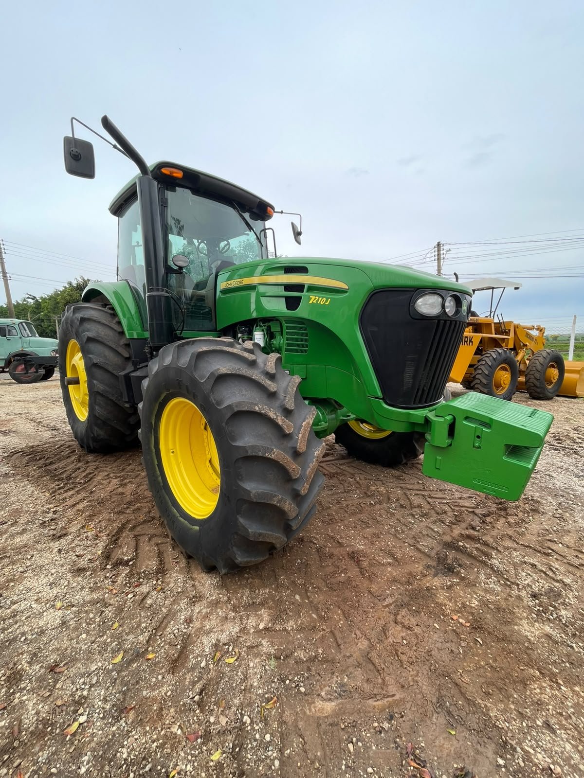 JOHN DEERE 7210J 2014 — foto 2
