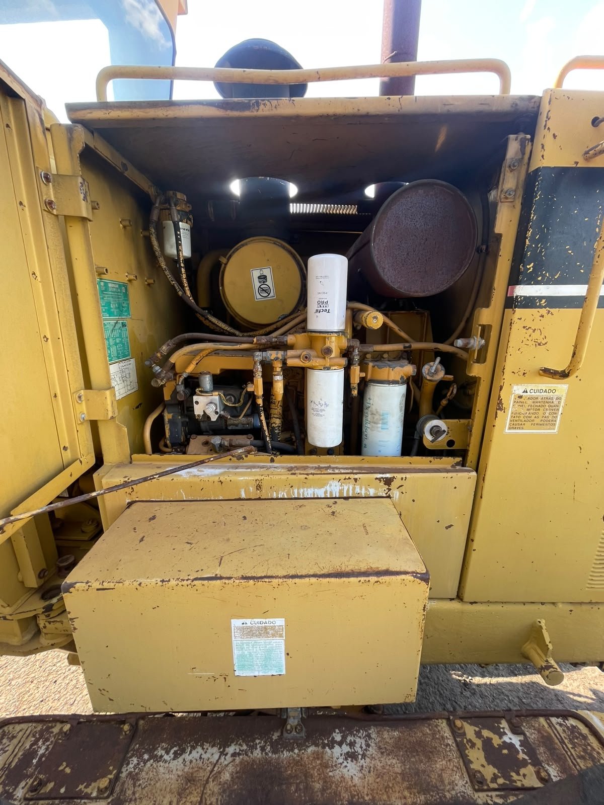 CATERPILLAR 120H 1998 — foto 10