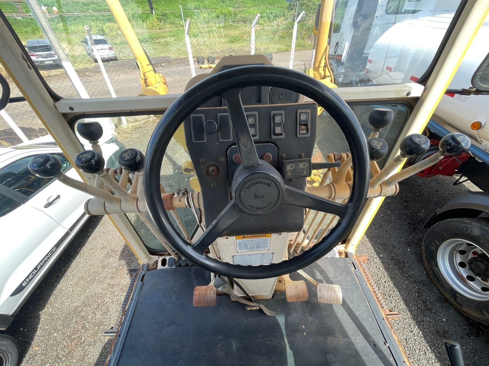 CATERPILLAR 120H 1998 — foto 19