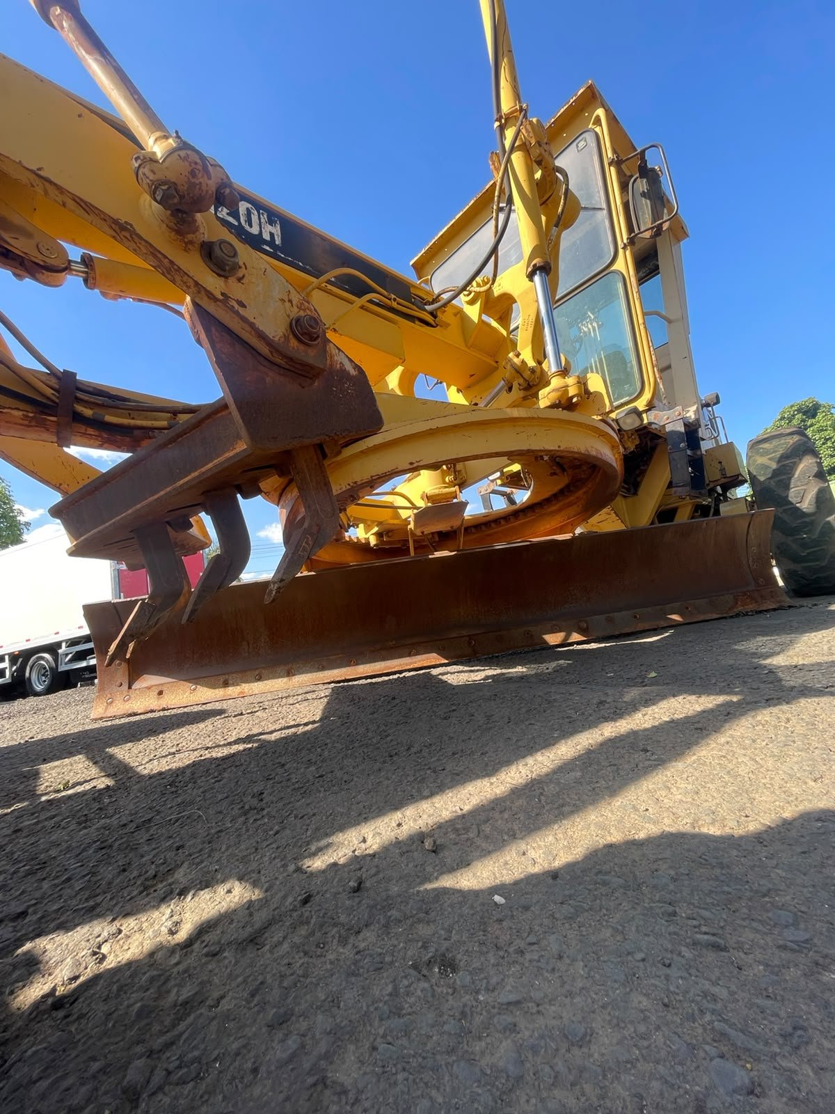 CATERPILLAR 120H 1998 — foto 6