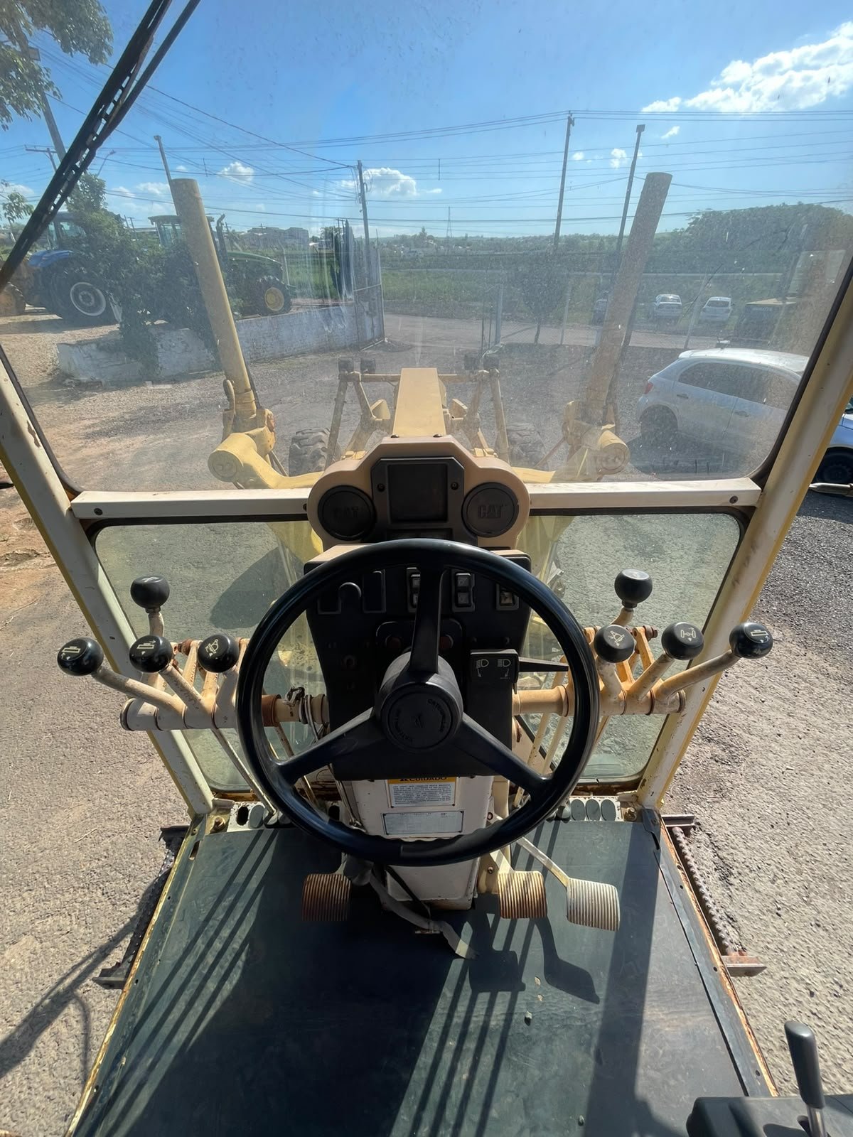 CATERPILLAR 120H 1998 — foto 27