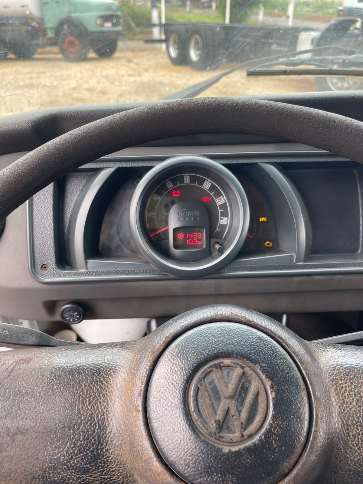 VOLKSWAGEN KOMBI 2012 — foto 19