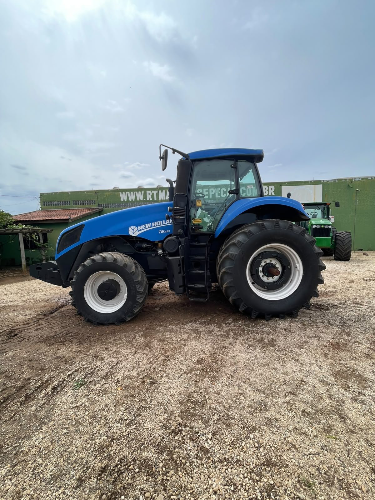 NEW HOLLAND T8.295 2017 — foto 9