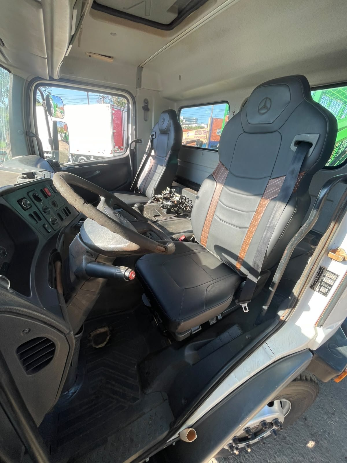 MERCEDES-BENZ ATEGO 2730 2016 — foto 25