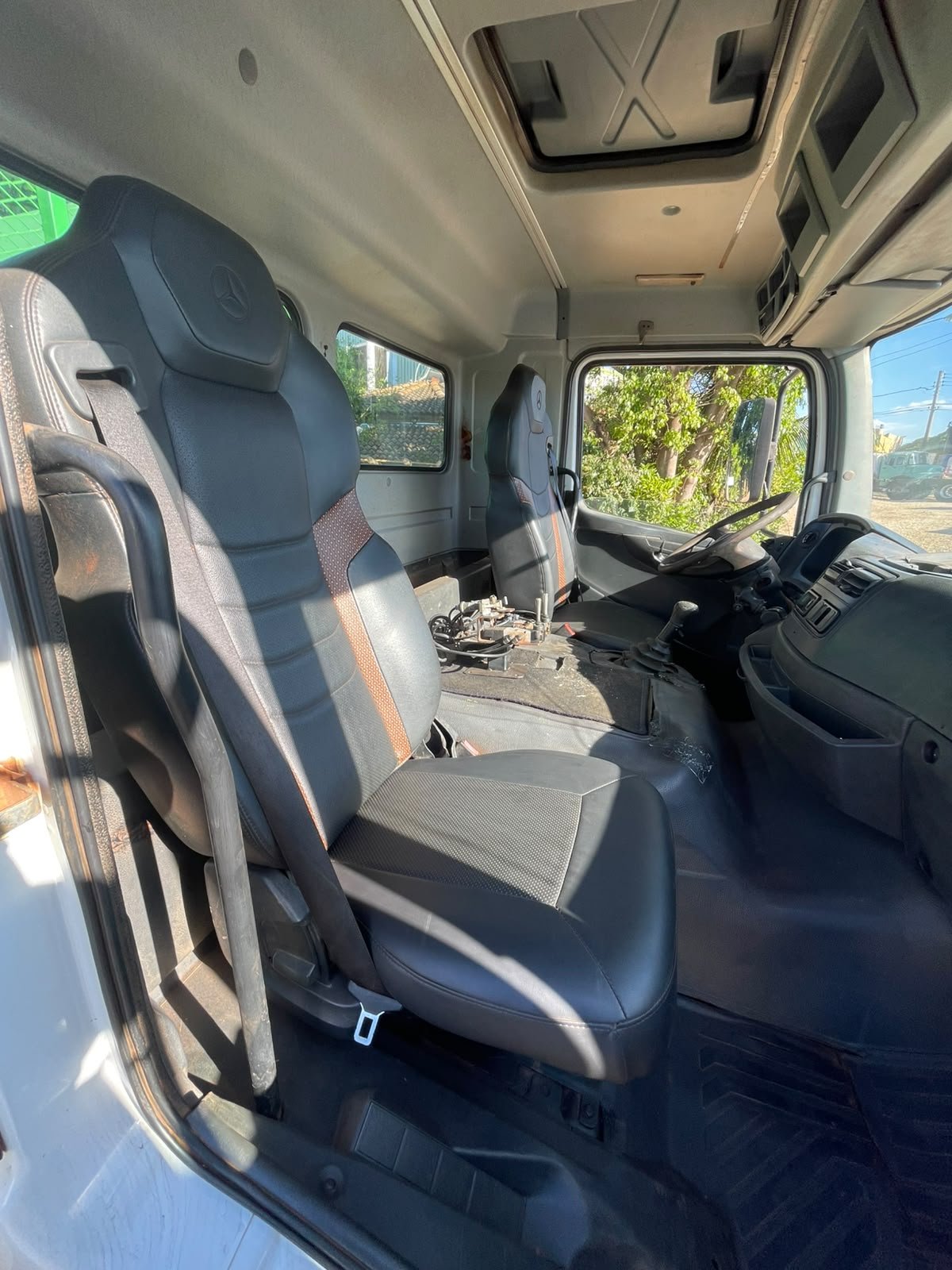 MERCEDES-BENZ ATEGO 2730 2016 — foto 50