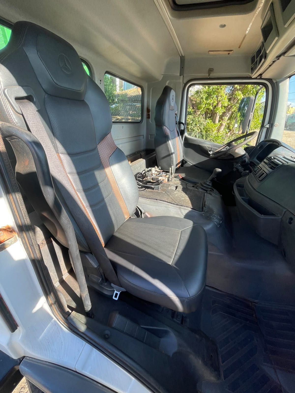 MERCEDES-BENZ ATEGO 2730 2016 — foto 35