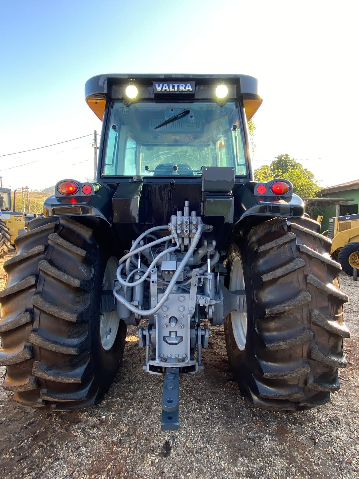 VALTRA BH205 2012 — foto 6