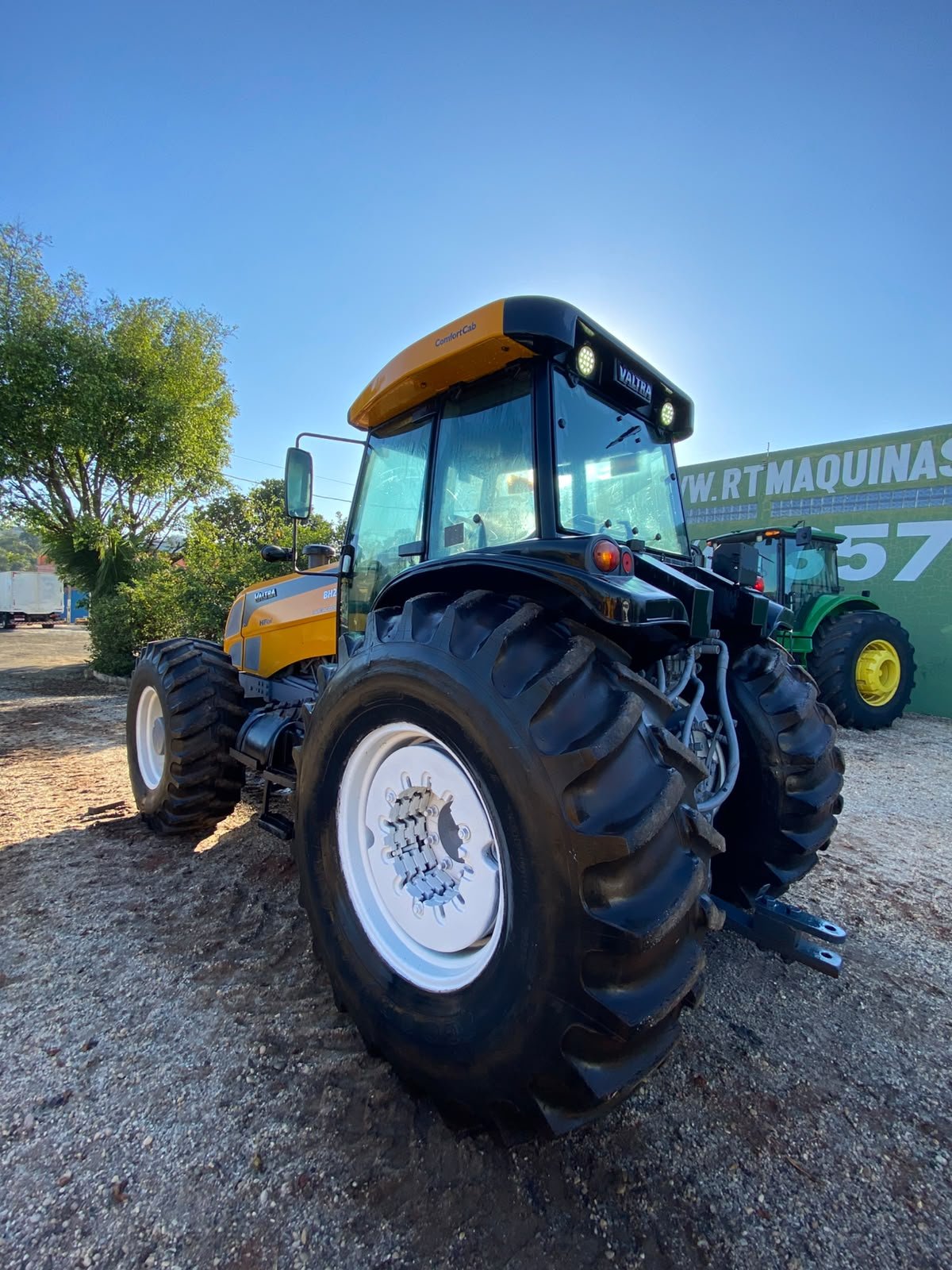 VALTRA BH205 2012 — foto 5